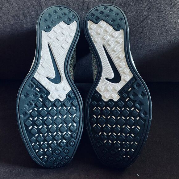 NIKE FLYKNIT RACER MULTICOLOR Rainbow 2016 MENS 11 US 526628-004 Version 1 2013 - Picture 7 of 8